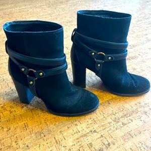 Black UGG heeled booties size 8